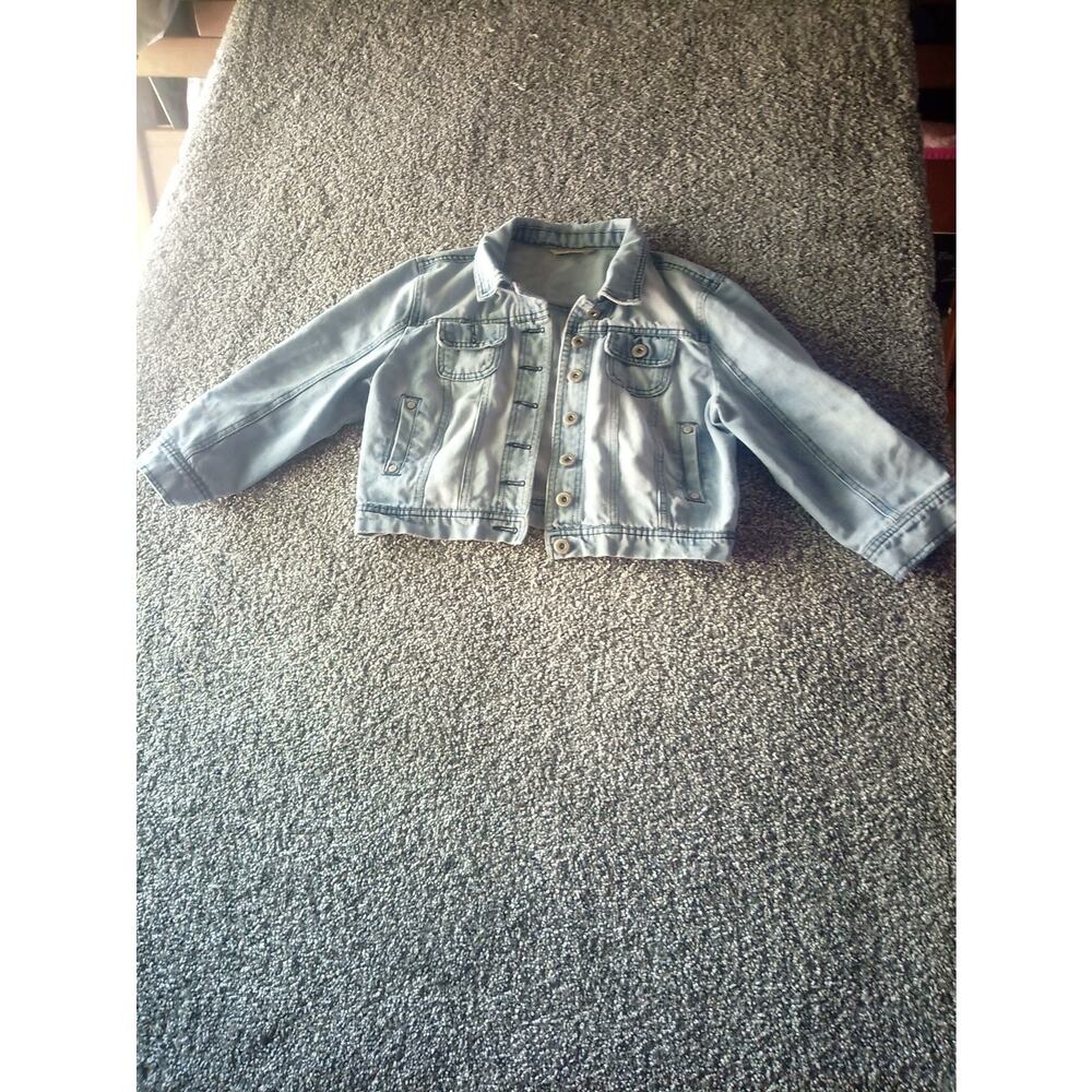 Highway Jeans Womens Distressed Jean Jacket Size Large Light Blue Pockets